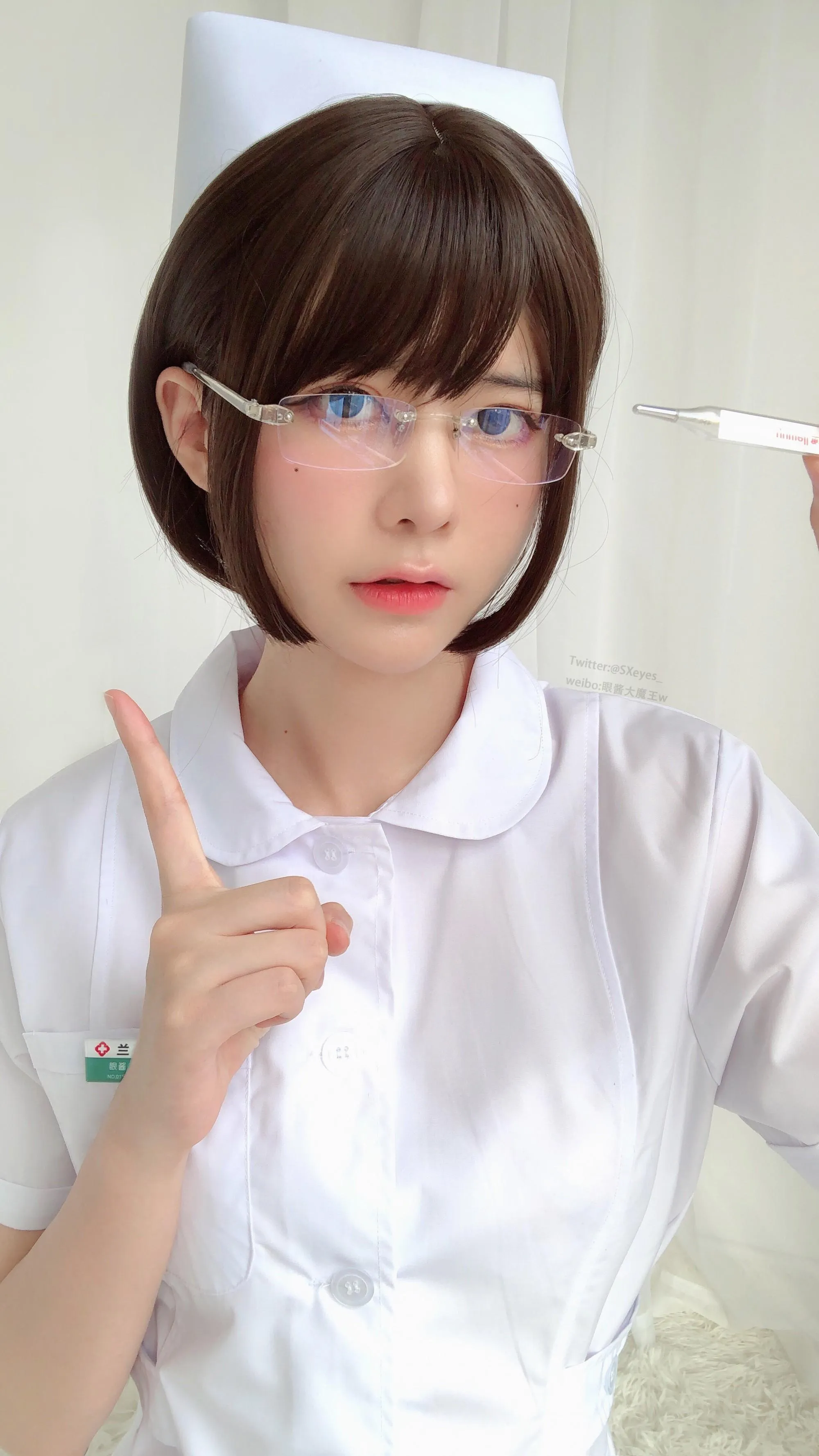 眼酱大魔王w – NO.021 白护士 [19P]插图2